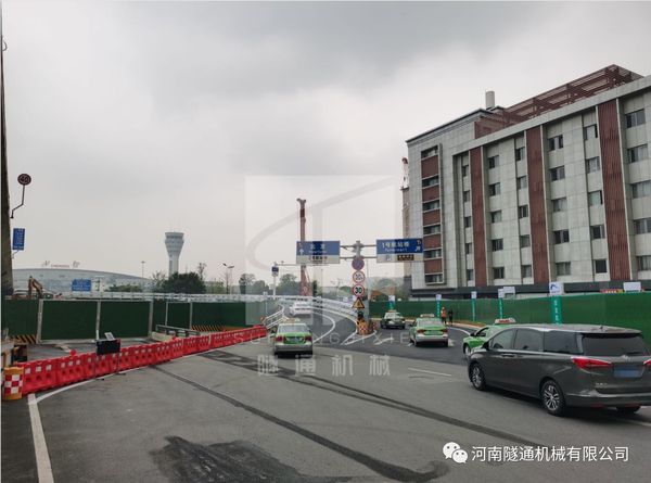 The steel bridge project of Chengdu Rail Transit Line 19 was successfully opened to traffic